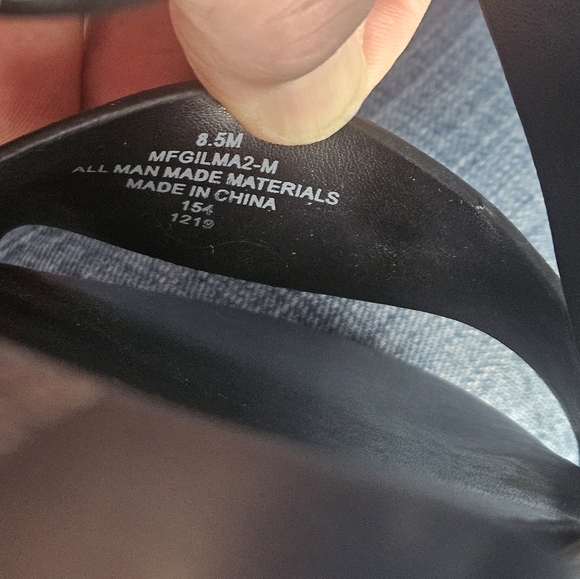 Marc Fisher Platform Wedge Sandals Black Croc Print Ankle Strap Size 8.5 NWOT - Picture 9 of 9